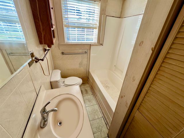 129 Pecan St, Houma, LA 70364