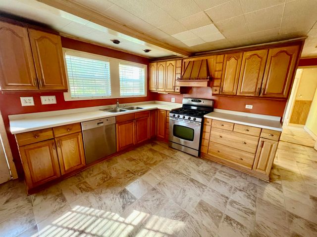 129 Pecan St, Houma, LA 70364