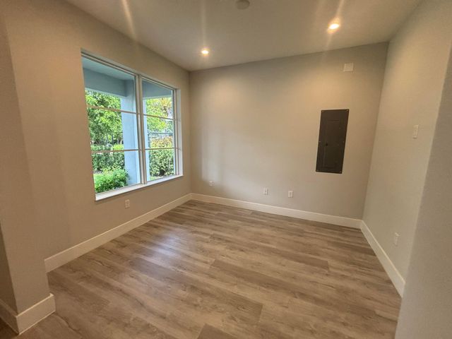 127 NW 9th Avenue, Delray Beach, FL 33444