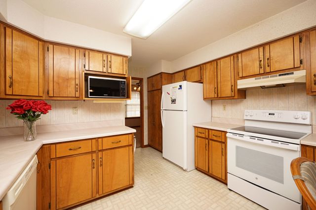 1003 Quigley Drive, Crestview, FL 32536