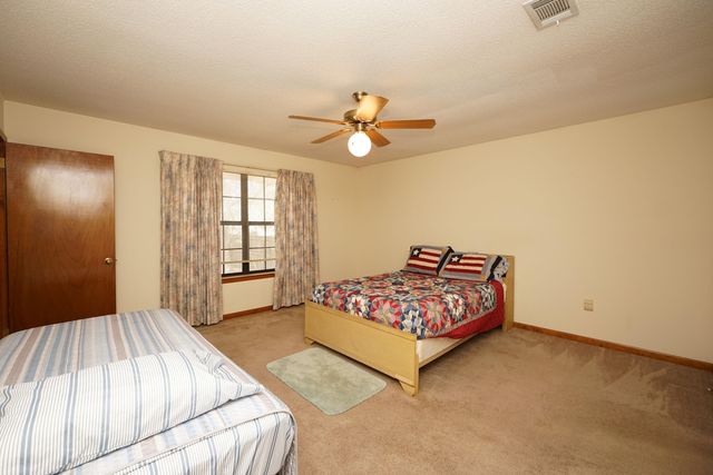 1003 Quigley Drive, Crestview, FL 32536