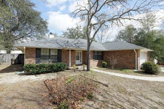 1003 Quigley Drive, Crestview, FL 32536
