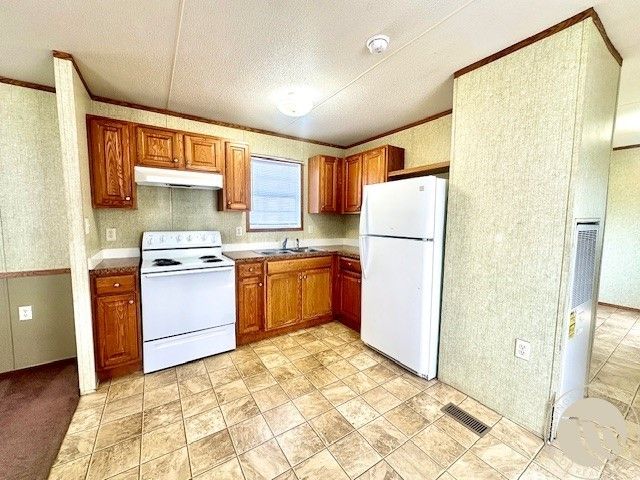 1803 HWY 87 E 8, Billings, MT 59101