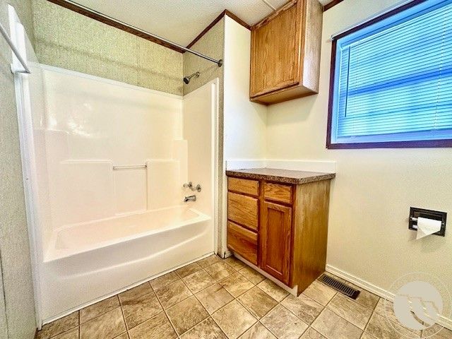 1803 HWY 87 E 8, Billings, MT 59101