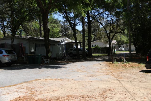 924 Mcfarlan Avenue, Fort Walton Beach, FL 32547