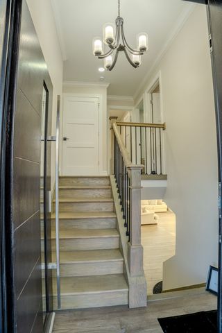 1590 Lake Holiday Drive, Lake Holiday, IL 60548