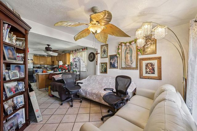 2745 E 10th Street, Oakland, CA 94601