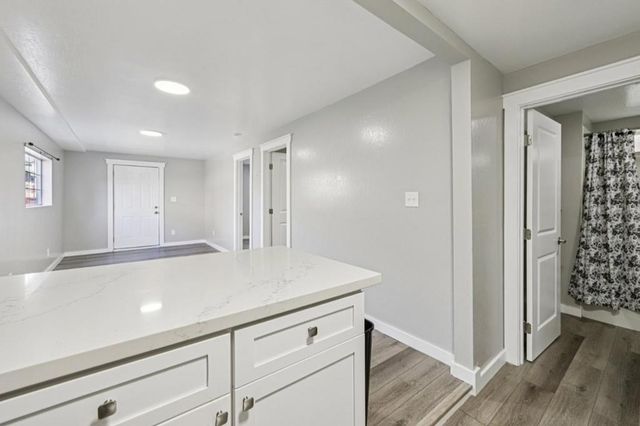 2745 E 10th Street, Oakland, CA 94601