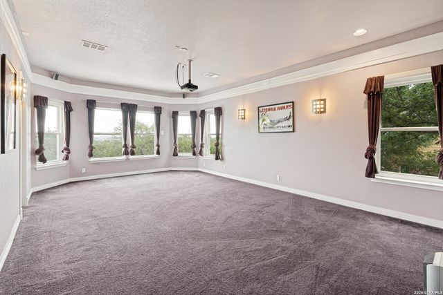 722 Mesa Rdg, San Antonio, TX 78258