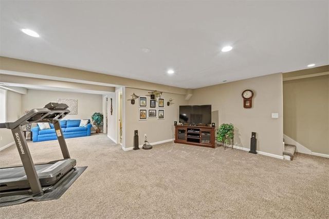 8715 N Belton Avenue, Kansas City, MO 64154