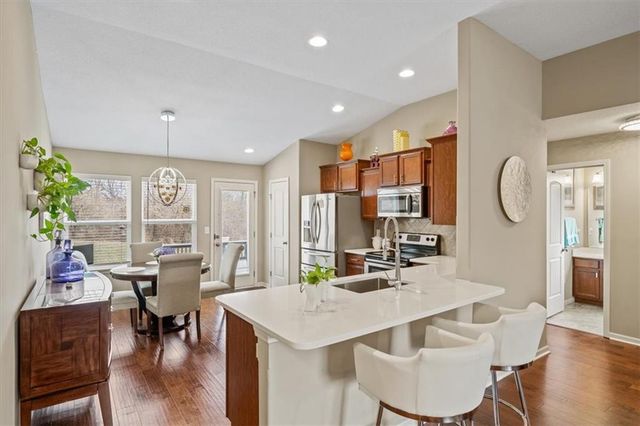 8715 N Belton Avenue, Kansas City, MO 64154