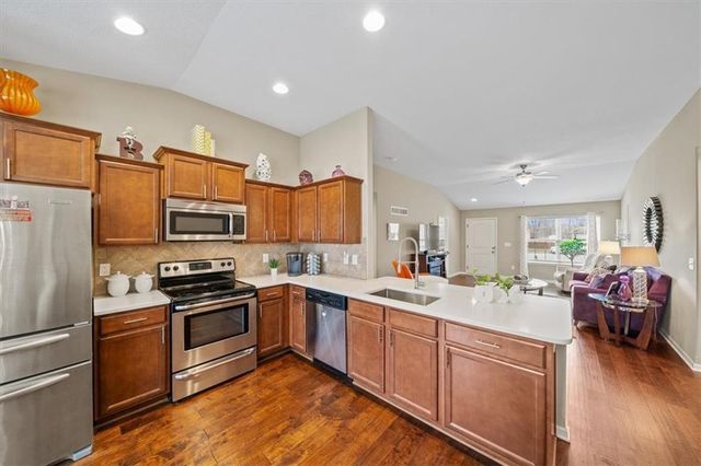 8715 N Belton Avenue, Kansas City, MO 64154