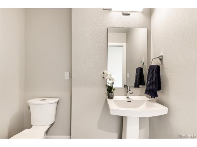 1652 N Lafayette St 2, Denver, CO 80218