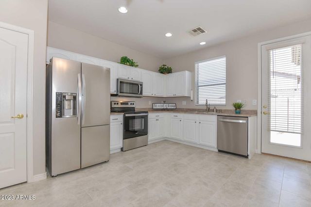 34718 N 25th Lane, Phoenix, AZ 85086