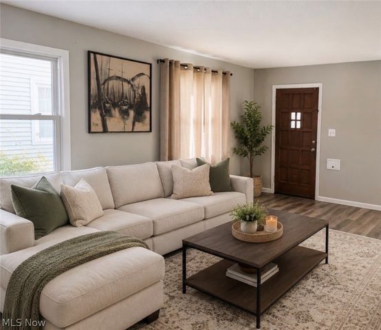 1572 Woodrow Avenue, Mayfield Heights, OH 44124