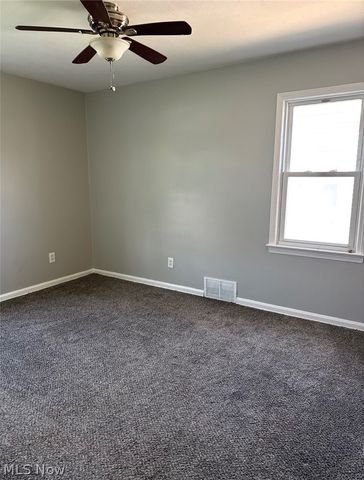 1572 Woodrow Avenue, Mayfield Heights, OH 44124