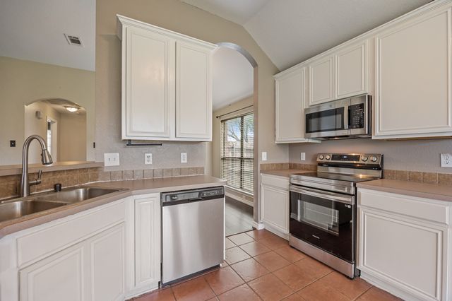 107 Meadowlark Drive, Palmer, TX 75152