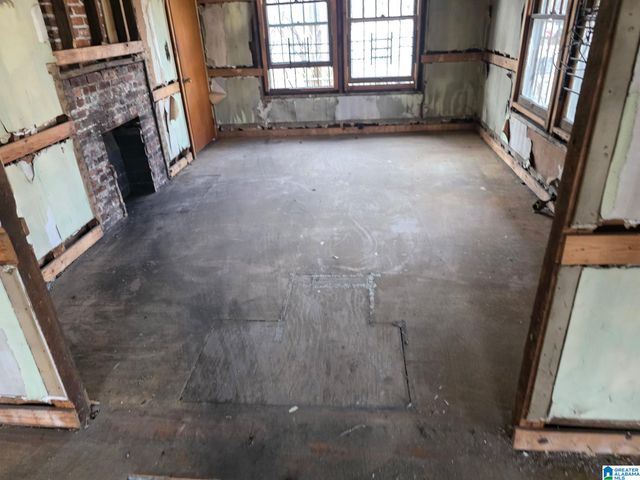 4724 COURT S, Birmingham, AL 35208