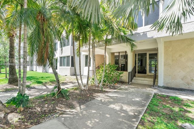 250 180th Dr 158, Sunny Isles Beach, FL 33160