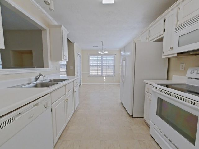 1725 Tamarind Way, Augusta, GA 30906