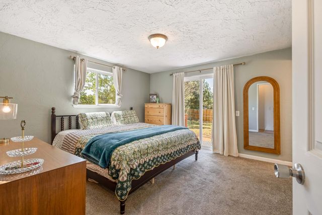 63609 Hunters Circle, Bend, OR 97701