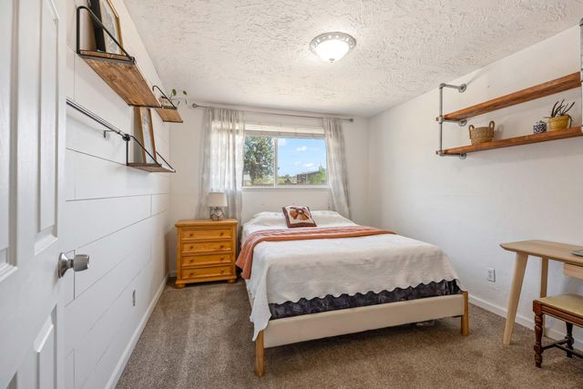 63609 Hunters Circle, Bend, OR 97701