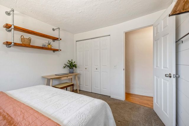 63609 Hunters Circle, Bend, OR 97701