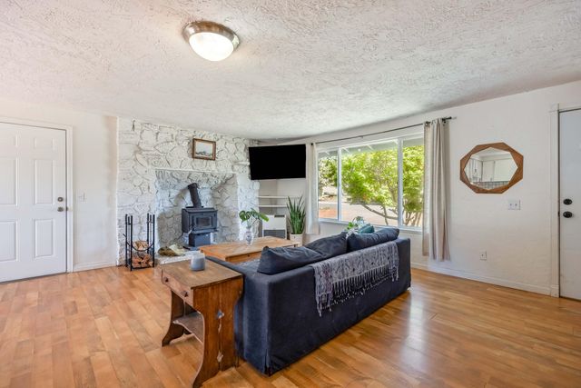 63609 Hunters Circle, Bend, OR 97701