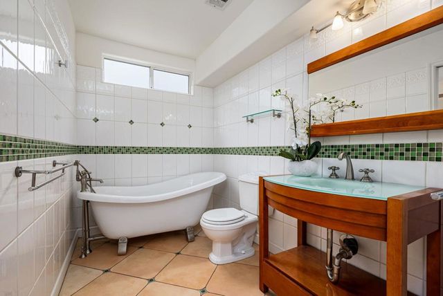 73941 Olive Court, Palm Desert, CA 92260