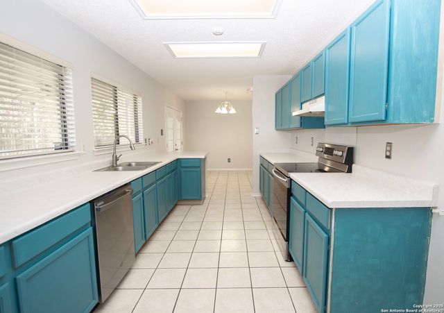 3324 Windway Crk, Schertz, TX 78154