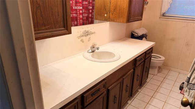 352 N N George Jones Road, Livingston, TX 77351