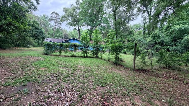 352 N N George Jones Road, Livingston, TX 77351