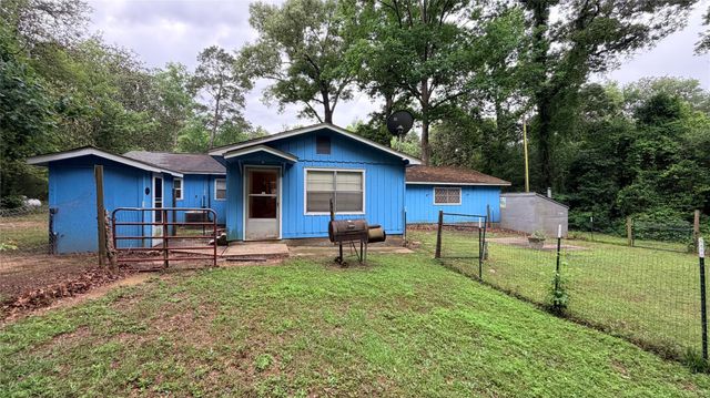 352 N N George Jones Road, Livingston, TX 77351