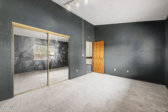 4331 W Rockwood Drive, Tucson, AZ 85741