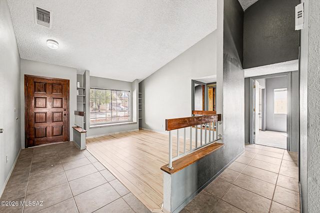 4331 W Rockwood Drive, Tucson, AZ 85741