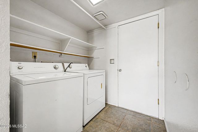 4331 W Rockwood Drive, Tucson, AZ 85741