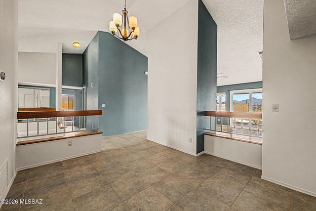 4331 W Rockwood Drive, Tucson, AZ 85741