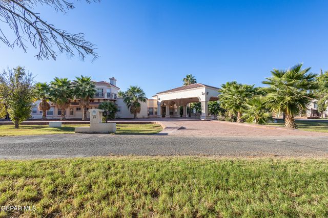 18 Via Placita, El Paso, TX 79927