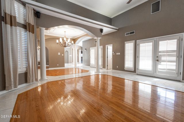 18 Via Placita, El Paso, TX 79927