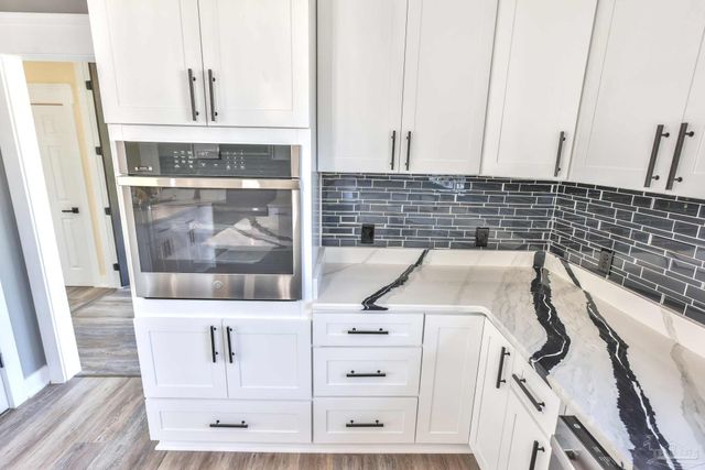 7390 San Ramon Dr, Milton, FL 32583