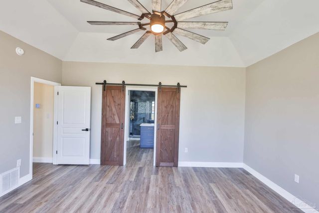 7390 San Ramon Dr, Milton, FL 32583