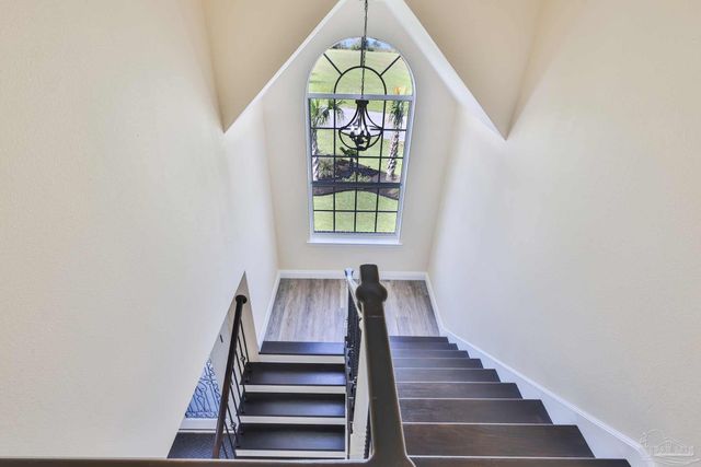 7390 San Ramon Dr, Milton, FL 32583
