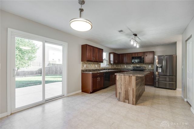 2540 Jenny Marie Drive, Xenia, OH 45385