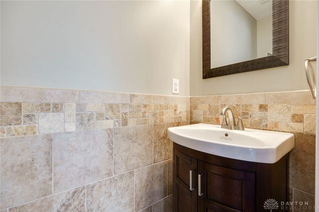 2540 Jenny Marie Drive, Xenia, OH 45385
