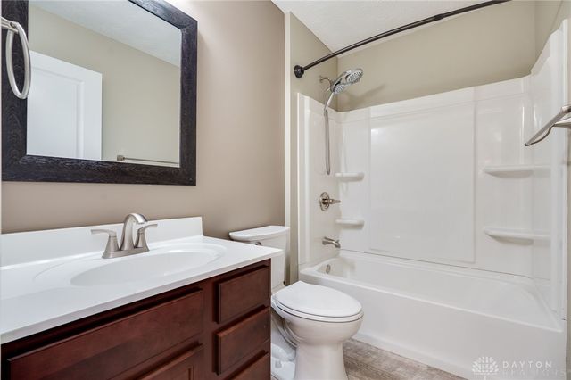 2540 Jenny Marie Drive, Xenia, OH 45385