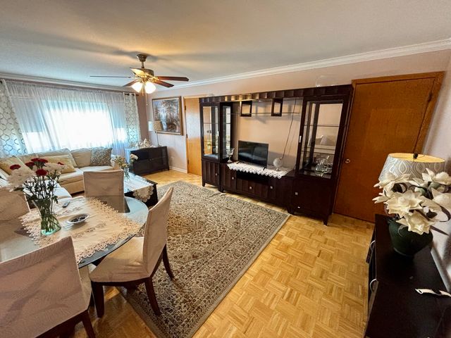 3143 N Nashville Avenue 3E, Chicago, IL 60634