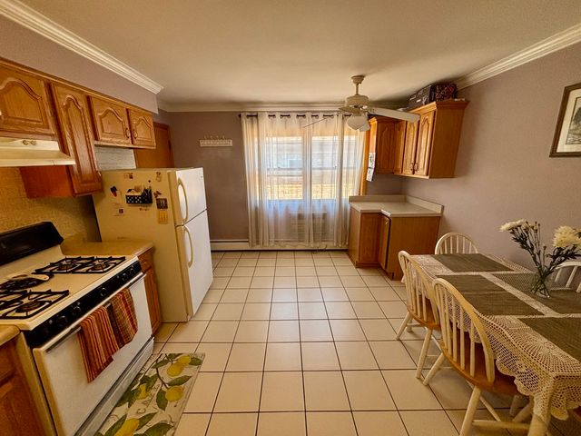 3143 N Nashville Avenue 3E, Chicago, IL 60634