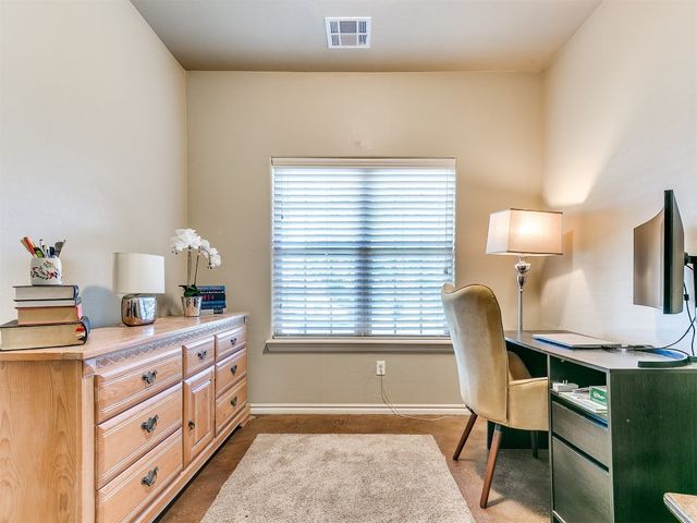 17200 Hardwood Place, Edmond, OK 73012