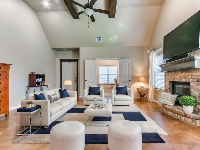 17200 Hardwood Place, Edmond, OK 73012