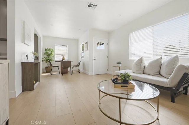 345 E Janice Street, Long Beach, CA 90805